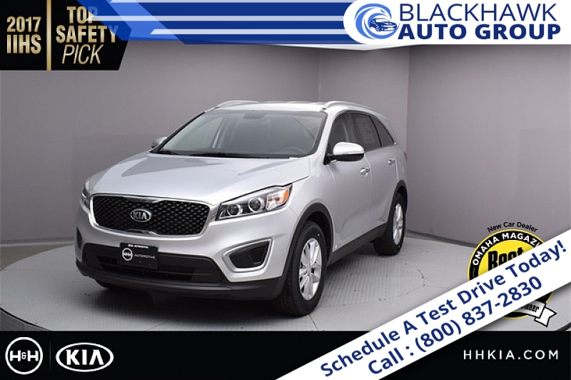 New 2018  Kia Sorento 4d SUV AWD LX at Blackhawk Used Cars near Bettendorf, IA