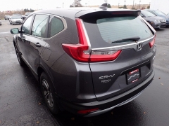New 2018  Honda CR-V 4d SUV AWD LX at Promax Motors near Davenport, IA