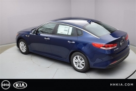 New 2018  Kia Optima 4d Sedan LX at Promax Motors near Davenport, IA
