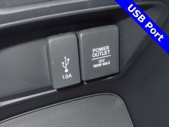 New 2018  Honda CR-V 4d SUV AWD LX at Promax Motors near Davenport, IA