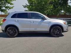 New 2019  Mitsubishi Outlander Sport 2&period;0 at Promax Motors near Davenport&comma; IA