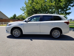 New 2019  Mitsubishi Outlander Plug-In Hybrid 4d SUV AWC GT at Promax Motors near Davenport, IA
