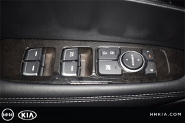 New 2018  Kia Sorento 4d SUV FWD LX at Promax Motors near Davenport, IA