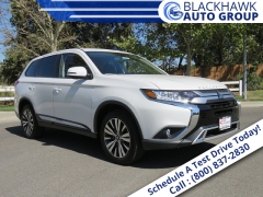 New 2019  Mitsubishi Outlander 4d SUV AWC SE at Promax Motors near Davenport, IA