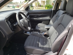 New 2019  Mitsubishi Outlander 4d SUV FWD SE at Promax Motors near Davenport, IA