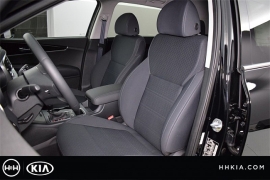 New 2018  Kia Sorento 4d SUV FWD LX at Promax Motors near Davenport, IA