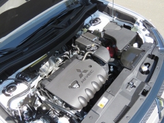 New 2019  Mitsubishi Outlander 4d SUV FWD ES at Promax Motors near Davenport, IA