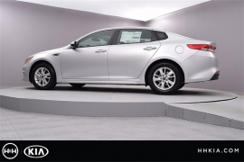 New 2018  Kia Optima 4d Sedan LX at Promax Motors near Davenport, IA