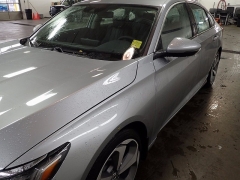 New 2018  Honda Accord Sedan 4d Touring 1&period;5L at Promax Motors near Davenport&comma; IA