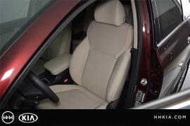 New 2018  Kia Sorento 4d SUV AWD LX at Promax Motors near Davenport, IA