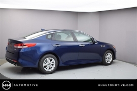 New 2018  Kia Optima 4d Sedan LX at Promax Motors near Davenport, IA