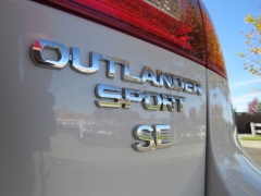 New 2019  Mitsubishi Outlander Sport 4d SUV FWD 2.0L SE at Promax Motors near Davenport, IA