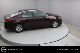 New 2018  Kia Optima 4d Sedan LX at Promax Motors near Davenport, IA