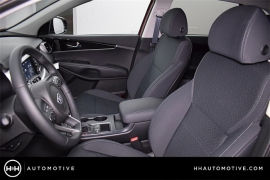 New 2018  Kia Sorento 4d SUV FWD LX at Promax Motors near Davenport, IA