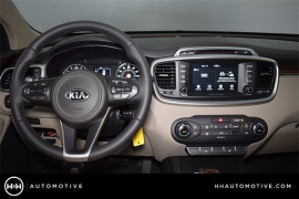 New 2018  Kia Sorento 4d SUV AWD LX at Promax Motors near Davenport, IA