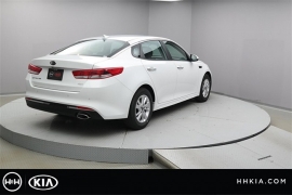 New 2018  Kia Optima 4d Sedan LX at Promax Motors near Davenport, IA