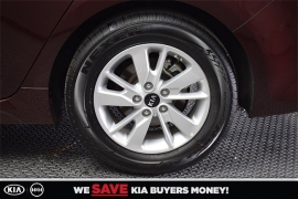 New 2018  Kia Optima 4d Sedan LX at Promax Motors near Davenport, IA