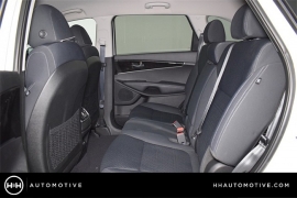 New 2018  Kia Sorento 4d SUV AWD LX at Promax Motors near Davenport, IA