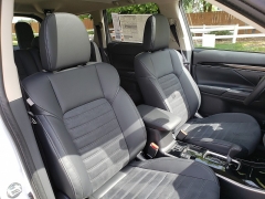 New 2019  Mitsubishi Outlander 4d SUV FWD SE at Promax Motors near Davenport, IA