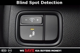 New 2018  Kia Optima 4d Sedan LX at Promax Motors near Davenport, IA