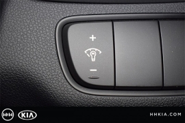 New 2018  Kia Sorento 4d SUV FWD LX at Promax Motors near Davenport, IA