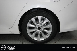 New 2018  Kia Optima 4d Sedan S at Promax Motors near Davenport, IA