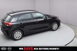 New 2018  Kia Rio 5-Door 5d Hatchback LX Auto at Promax Motors near Davenport, IA