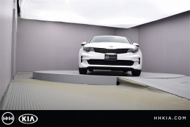 New 2018  Kia Optima 4d Sedan LX at Promax Motors near Davenport, IA