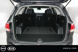 New 2018  Kia Sorento 4d SUV FWD LX at Promax Motors near Davenport, IA