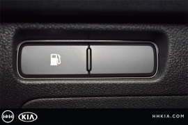 New 2018  Kia Sorento 4d SUV FWD LX at Promax Motors near Davenport, IA