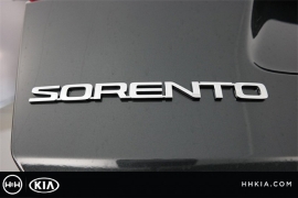 New 2018  Kia Sorento 4d SUV FWD LX at Promax Motors near Davenport, IA