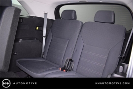 New 2018  Kia Sorento 4d SUV FWD LX at Promax Motors near Davenport, IA