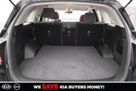 New 2018  Kia Sorento 4d SUV FWD LX at Promax Motors near Davenport, IA