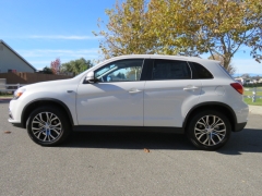New 2019  Mitsubishi Outlander Sport 4d SUV FWD 2.0L SE at Promax Motors near Davenport, IA