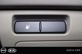 New 2018  Kia Sorento 4d SUV AWD LX at Promax Motors near Davenport, IA