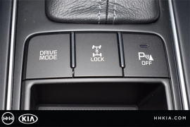 New 2018  Kia Sorento 4d SUV AWD SX at Promax Motors near Davenport, IA