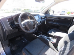 New 2019  Mitsubishi Outlander 4d SUV FWD ES at Promax Motors near Davenport, IA