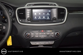 New 2018  Kia Sorento 4d SUV AWD LX at Promax Motors near Davenport, IA