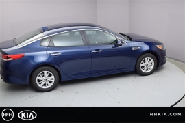 New 2018  Kia Optima 4d Sedan LX at Promax Motors near Davenport, IA