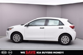 New 2018  Kia Rio 5-Door 5d Hatchback LX 6spd at Promax Motors near Davenport, IA