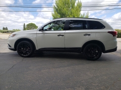 New 2019  Mitsubishi Outlander FWD at Promax Motors near Davenport, IA