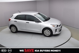 New 2018  Kia Rio 5-Door 5d Hatchback LX 6spd at Promax Motors near Davenport, IA