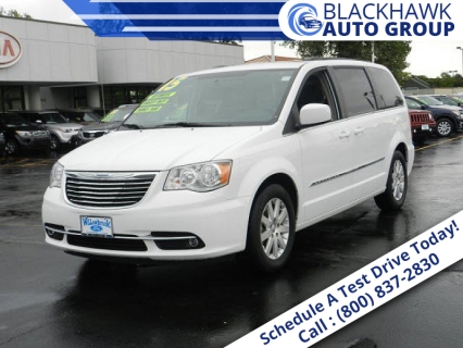 Used 2015 Chrysler Town & Country 4d Wagon Touring at Blackhawk Used Cars near Bettendorf, IA