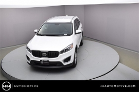 New 2018  Kia Sorento 4d SUV AWD LX at Promax Motors near Davenport, IA
