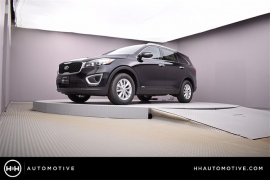 New 2018  Kia Sorento 4d SUV AWD LX at Promax Motors near Davenport, IA