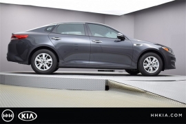 New 2018  Kia Optima 4d Sedan LX at Promax Motors near Davenport, IA