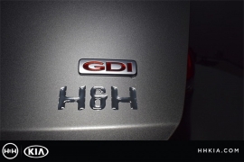 New 2018  Kia Sorento 4d SUV FWD LX at Promax Motors near Davenport, IA