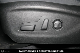 New 2018  Kia Sorento 4d SUV AWD LX at Promax Motors near Davenport, IA