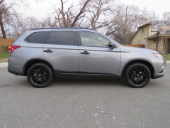 New 2019  Mitsubishi Outlander FWD at Promax Motors near Davenport, IA
