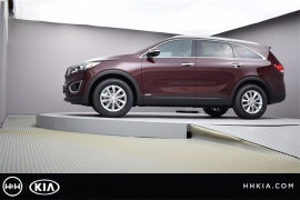 New 2018  Kia Sorento 4d SUV AWD LX at Promax Motors near Davenport, IA